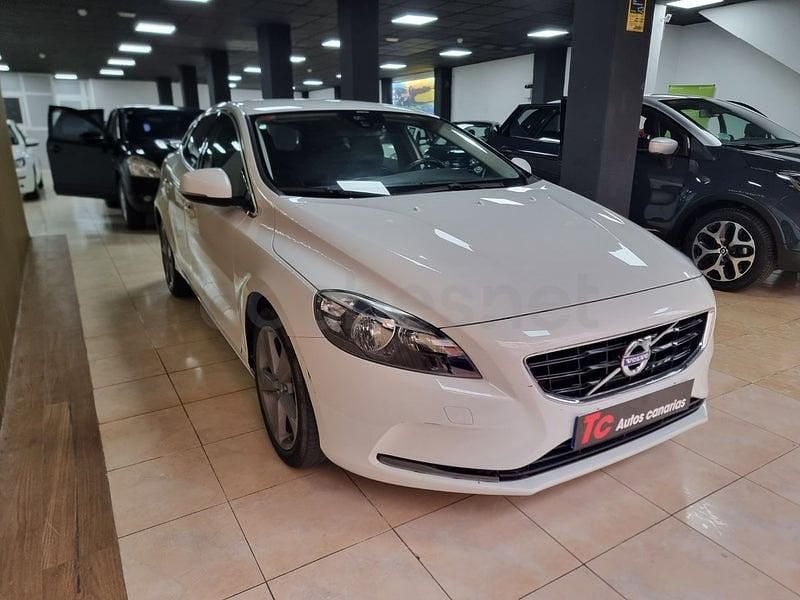 Usado Volvo V40 Momentum 180 CV (132 kW) 2012 Blanco Utilitario