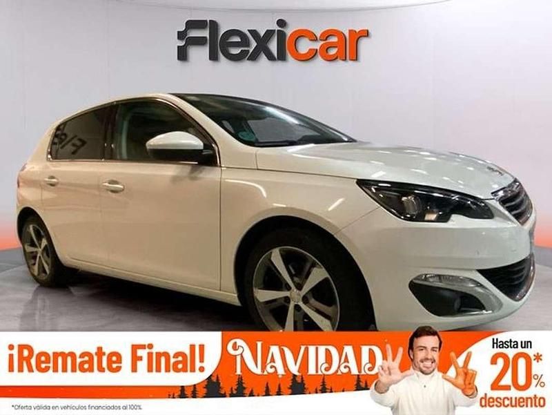 Blanco Usado 2016 Peugeot 308 Allure Utilitario | 8990 € (Precio justo) - Imagen 1/4