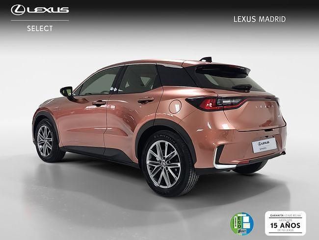 Usado Lexus LBX 136 CV (100 kW) 2025 Otro SUV