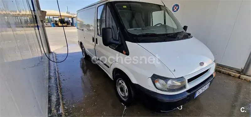 Usado Ford Transit 76 CV (55 kW) 2001 Blanco Van