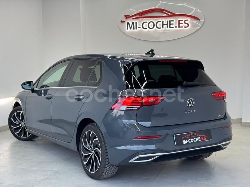 Usado VW Golf VIII Style 150 CV (110 kW) 2024 Gris / plata Berlina