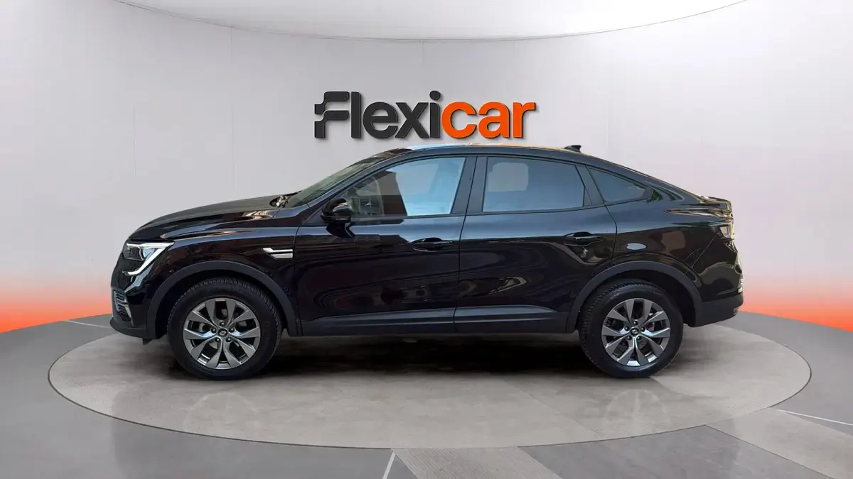 Usado Renault Arkana Equilibre 140 CV (102 kW) 2024 Negro SUV