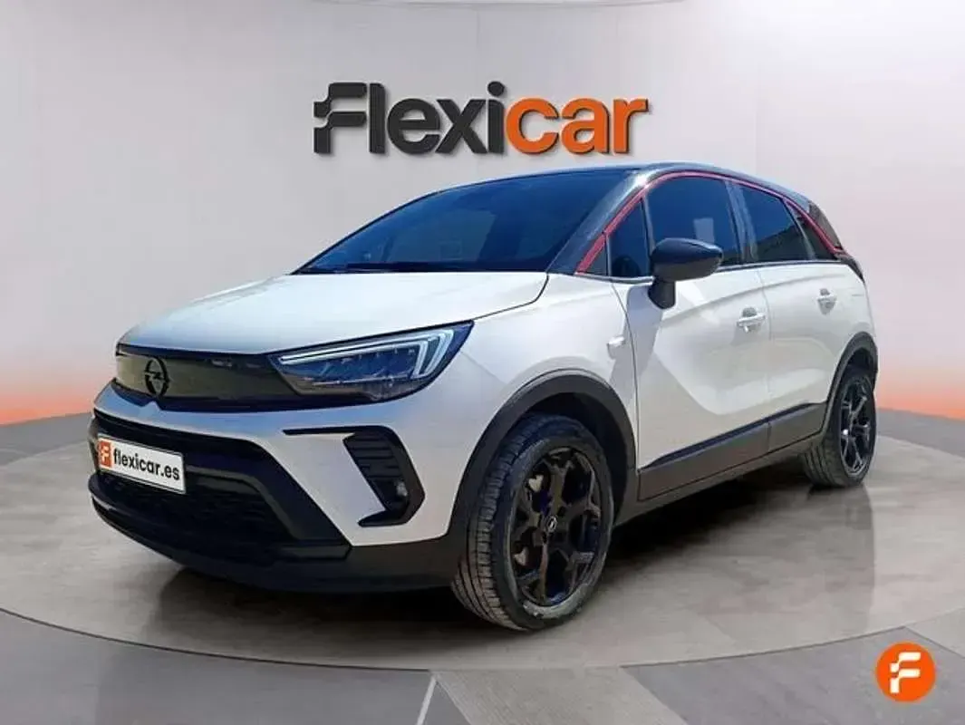 Usado Opel Crossland 110 CV (80 kW) 2023 Blanco SUV