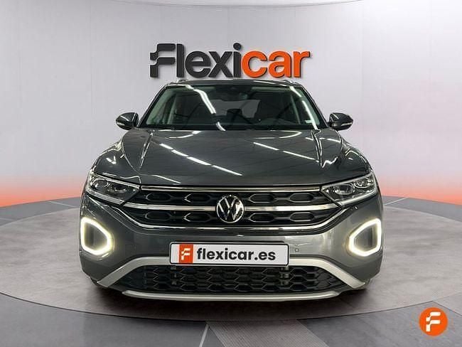 Usado VW T-Roc 110 CV (80 kW) 2023 Gris SUV