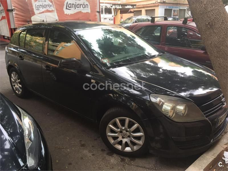 Negro Usado 2005 Opel Astra Sport Berlina | 3300 € (Un poco caro) - Imagen 1/4