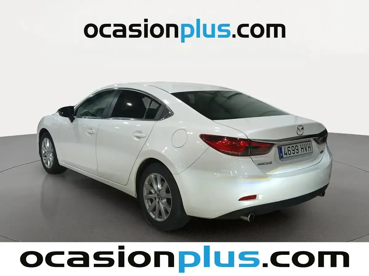 Käytetty Mazda 3 Style 150 HP (110 kW) 2014 Valkoinen Sedan