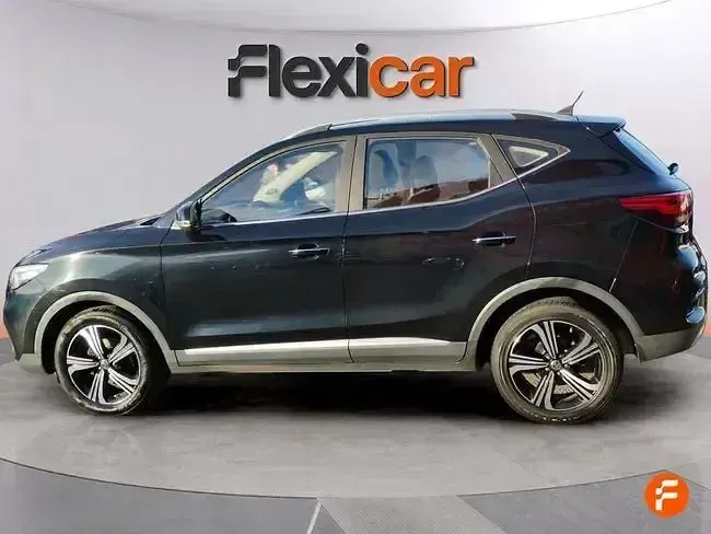 Begagnad MG ZS Comfort 106 HK (77 kW) 2022 Svart SUV
