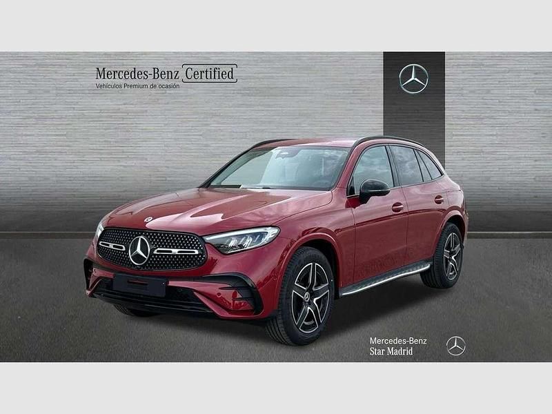 Rojo Usado 2025 Mercedes GLC250 SUV | 63.990 € - Imagen 1/4