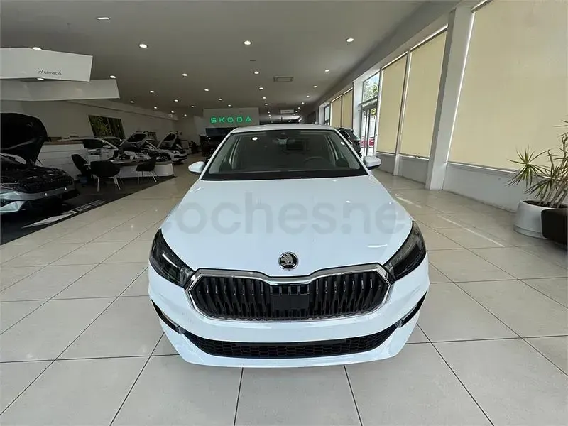 Nuevo Skoda Fabia Selection 115 CV (84 kW) 2026 Blanco Utilitario