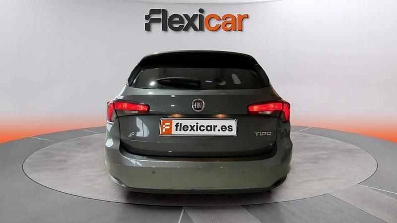 Usado Fiat Tipo Mirror 95 HP (69 kW) 2019 Cinzento Carrinha