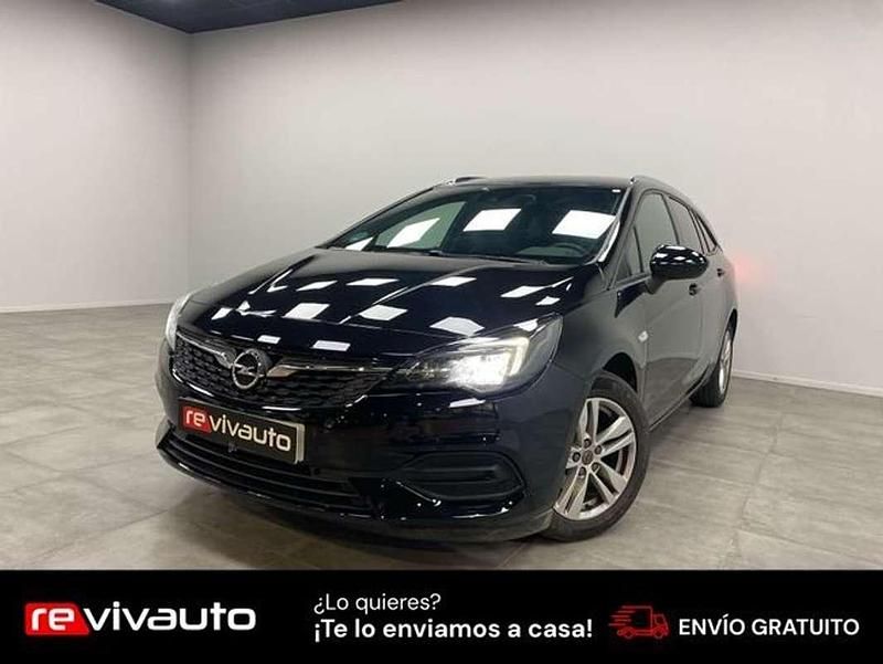 Usado Opel Astra GS Line 105 CV (77 kW) 2020 Negro Familiar