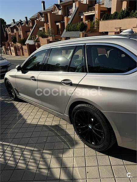 Usado BMW 530 252 CV (185 kW) 2018 Gris / plata Familiar
