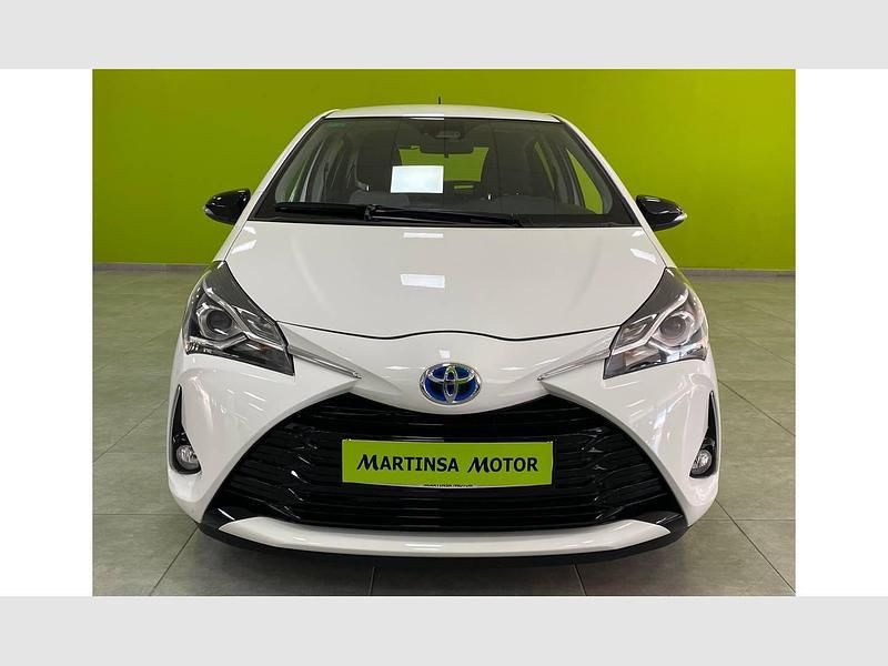 Używany Toyota Yaris Active 100 KM (73 kW) 2020 Biały