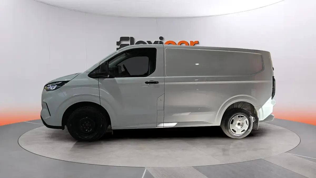Usado Ford Transit Custom Trend 136 CV (100 kW) 2024 Blanco Van