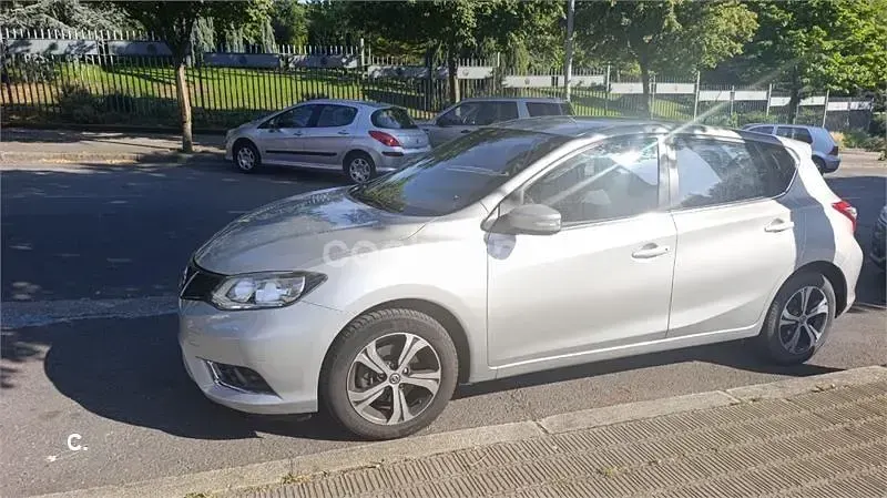 Usado Nissan Pulsar Acenta 110 CV (80 kW) 2015 Gris / plata Utilitario