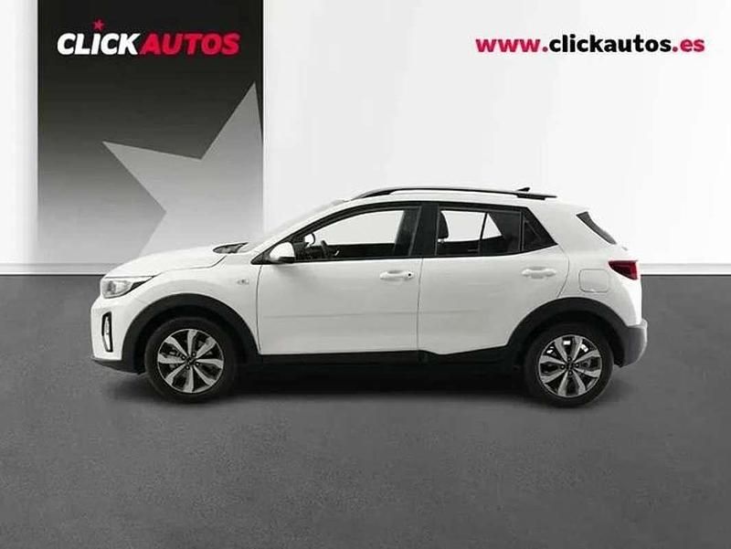 Usado Kia Stonic Active 101 CV (74 kW) 2025 Blanco SUV