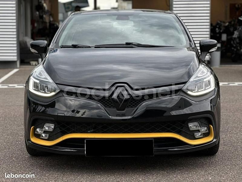 Usado Renault Clio IV Trophy 220 CV (161 kW) 2018 Negro Berlina