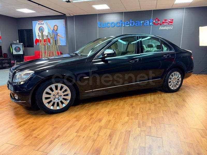 Usado Mercedes C180 Avantgarde 156 CV (114 kW) 2008 Negro Berlina