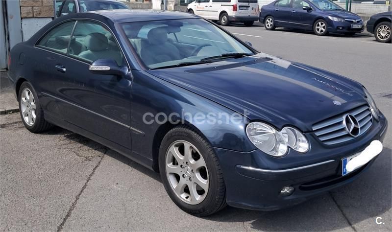Negro Usado 2003 Mercedes CLK270 Elegance Coupe | 7500 € - Imagen 1/4