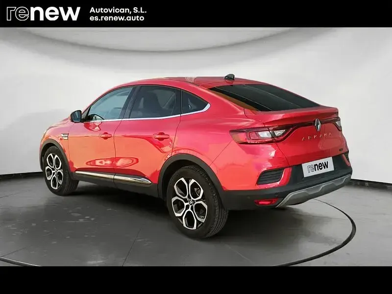 Usado Renault Arkana Techno 145 CV (106 kW) 2023 Rojo SUV