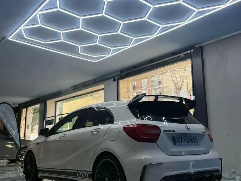 Usado Mercedes A45 AMG AMG Edition 1 360 CV (264 kW) 2014 Blanco Utilitario