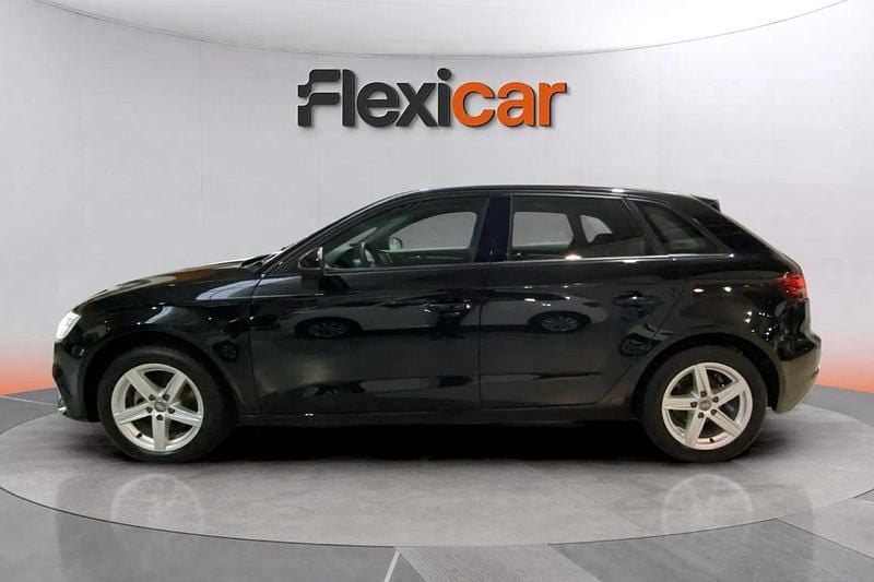 Usado Audi A3 Premium 116 CV (85 kW) 2019 Negro Berlina