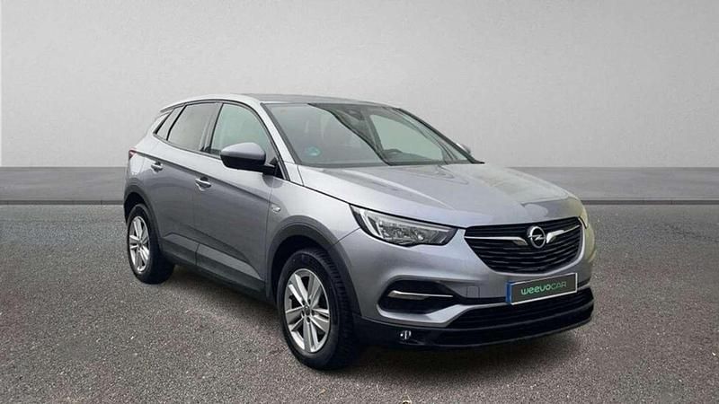 Usado Opel Grandland X Edition 131 CV (96 kW) 2021 Gris SUV