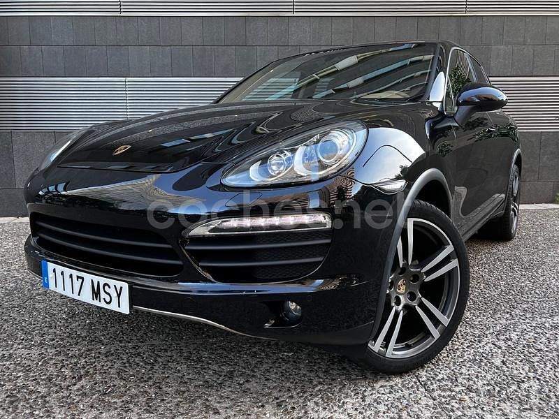 Usado Porsche Cayenne 400 CV (294 kW) 2011 Negro SUV