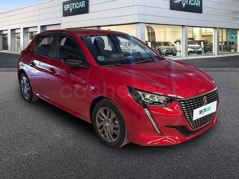 Usado Peugeot 208 Active 101 CV (74 kW) 2021 Rojo Utilitario