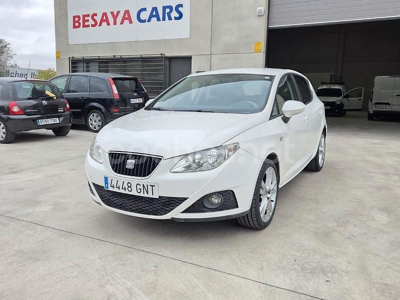 Usado Seat Ibiza Sport 86 CV (63 kW) 2009 Blanco Berlina