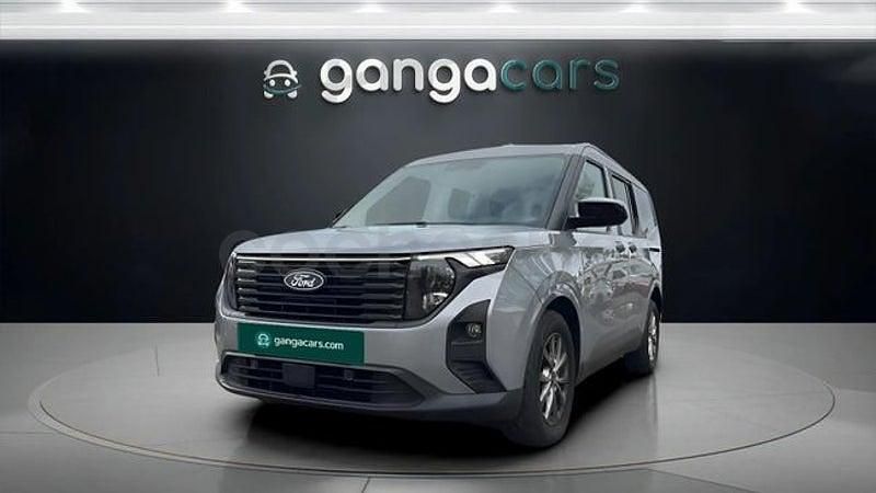 Usado Ford Tourneo Courier Trend 125 CV (91 kW) 2024 Gris / plata Monovolumen