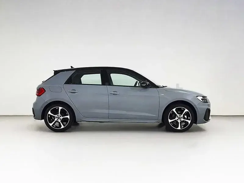 Nuevo Audi A1 Sportback 116 CV (85 kW) 2025 Gris / plata Utilitario