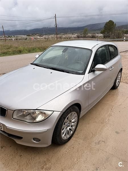 Usado BMW 116 122 CV (89 kW) 2009 Gris / plata Utilitario