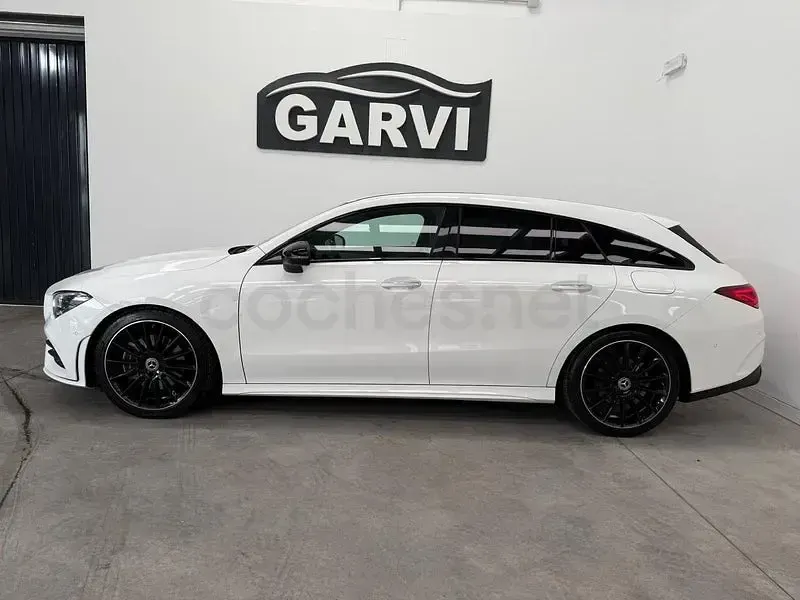 Usado Mercedes CLA200 Shooting Brake 163 CV (119 kW) 2020 Blanco Familiar