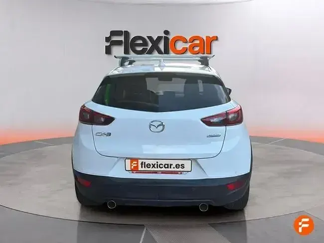 Usado Mazda CX-3 Style+ 120 CV (88 kW) 2018 Blanco SUV