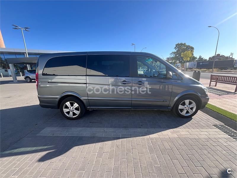 Gris / plata Usado 2011 Mercedes Viano Monovolumen | 18.500 € (Precio justo) - Imagen 1/4