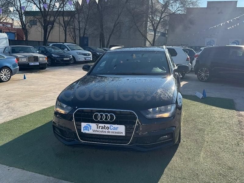 Usado Audi A4 Business 177 HP (130 kW) 2012 Preto Carrinha
