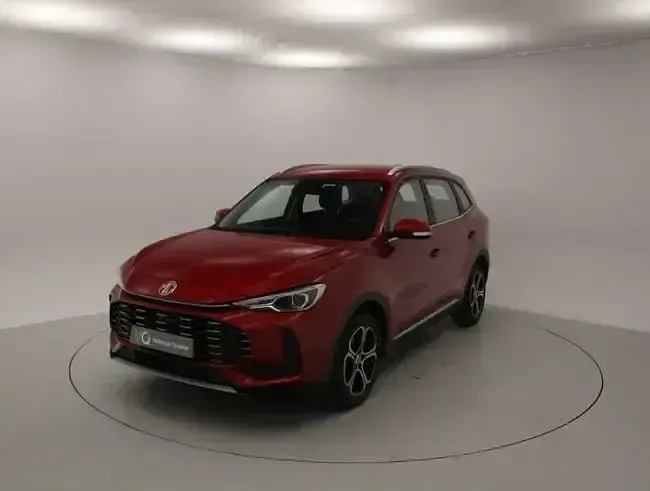 Usado MG ZS Comfort 197 CV (144 kW) 2026 Rojo SUV