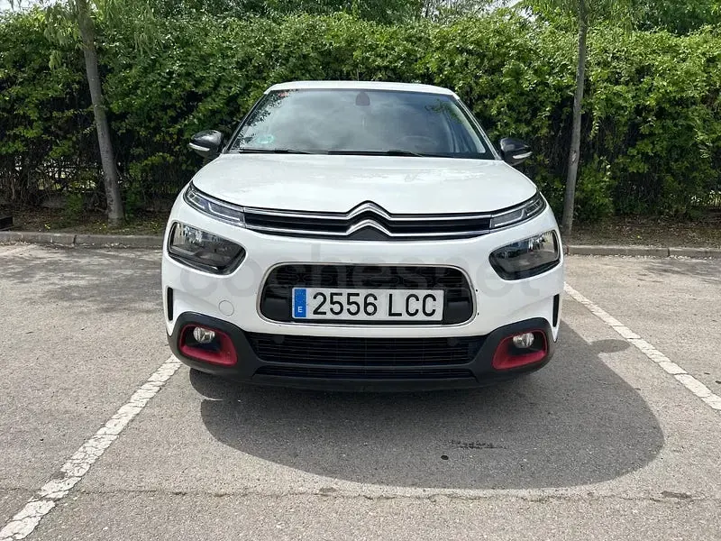 Usado Citroën C4 Feel 110 CV (80 kW) 2019 Blanco Berlina
