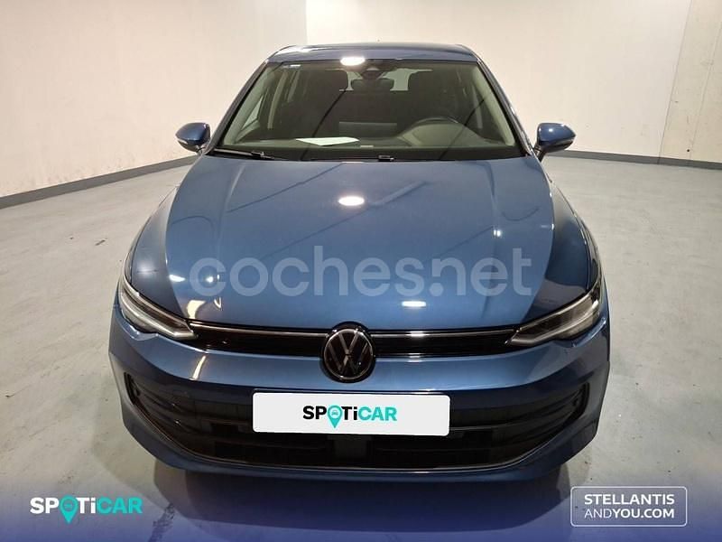 Usado VW Golf VIII 115 CV (84 kW) 2025 Azul Berlina