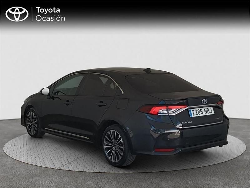 Usado Toyota Corolla Plus 140 CV (102 kW) 2025 Negro Berlina