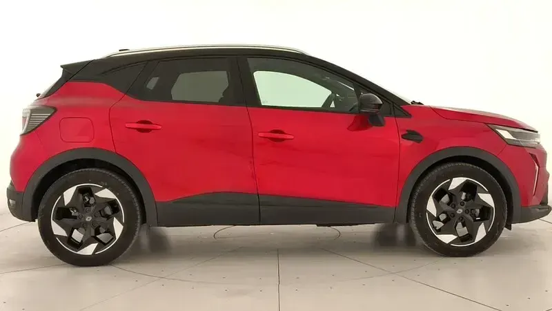 Usado Renault Captur Techno 100 CV (73 kW) 2025 Rojo SUV