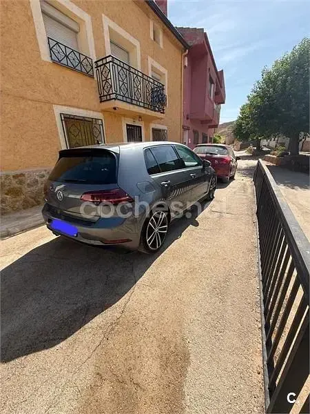 Usado VW Golf VII GTD 184 CV (135 kW) 2018 Gris / plata Berlina