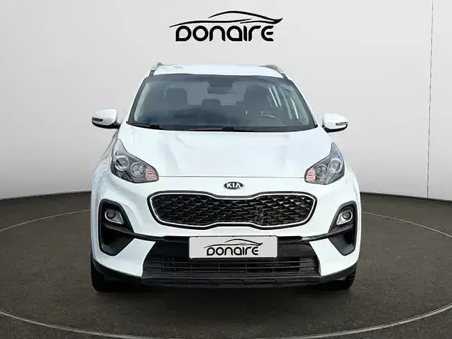 Używany Kia Sportage 136 KM (100 kW) 2021 Biały SUV