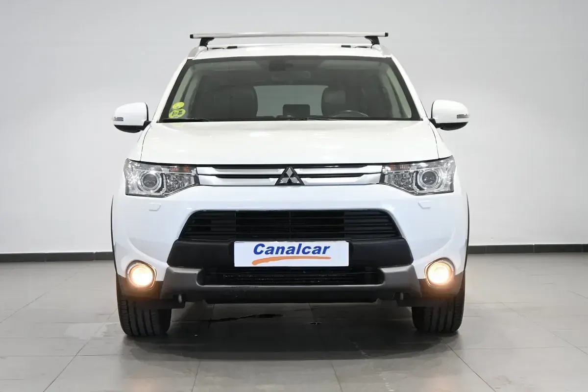 Usado Mitsubishi Outlander 150 CV (110 kW) 2014 Blanco SUV