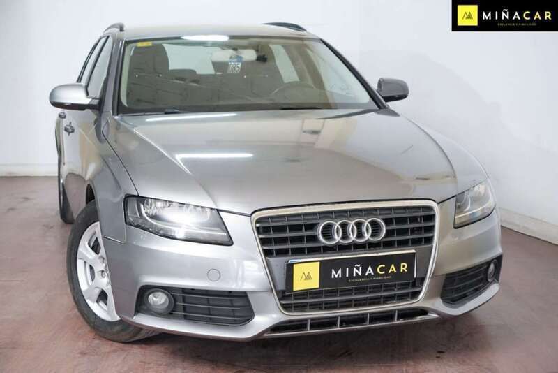 Plateado Usado 2010 Audi A4 Familiar | 8540 € (Buen precio) - Imagen 1/4