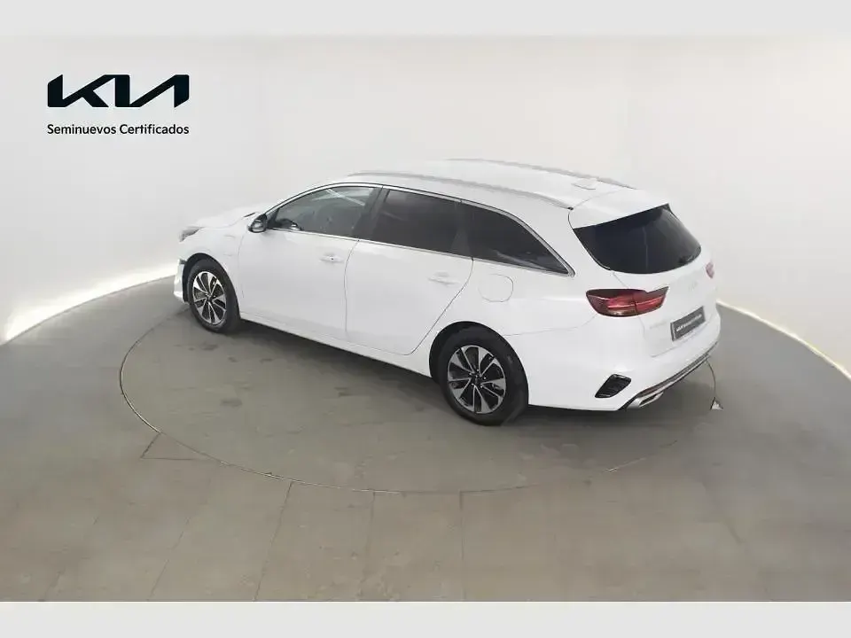 Usado Kia Ceed 141 CV (103 kW) 2024 Otro Utilitario