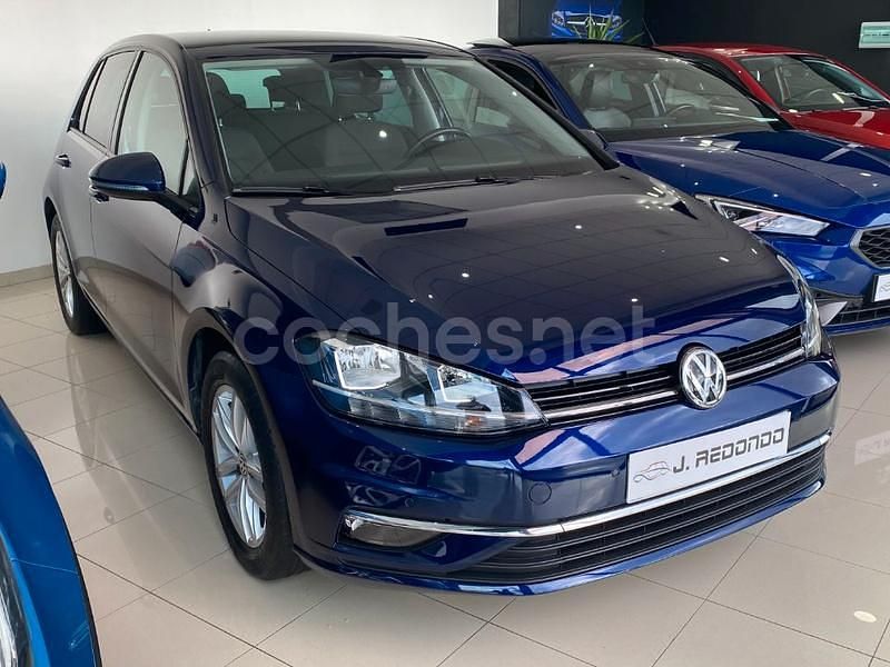 Usado VW Golf VII Advance 116 CV (85 kW) 2017 Azul Berlina
