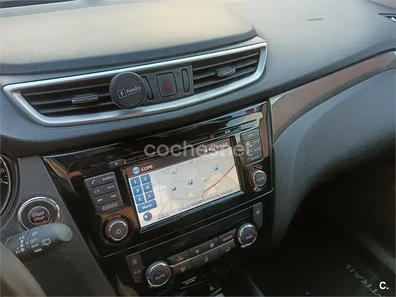 Usado Nissan X-Trail N-Connecta 130 CV (95 kW) 2017 Blanco SUV