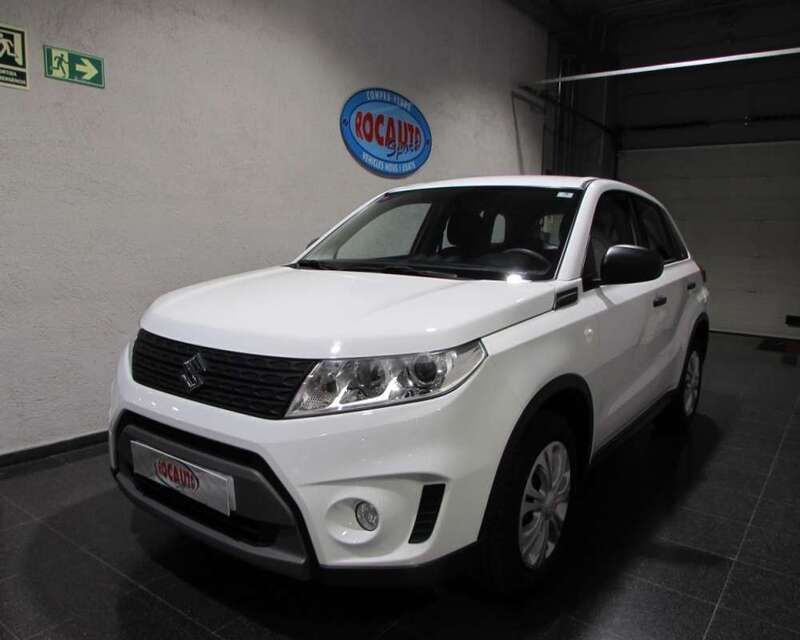 Blanco Usado 2017 Suzuki Vitara GL SUV | 13.900 € (Buen precio) - Imagen 1/4